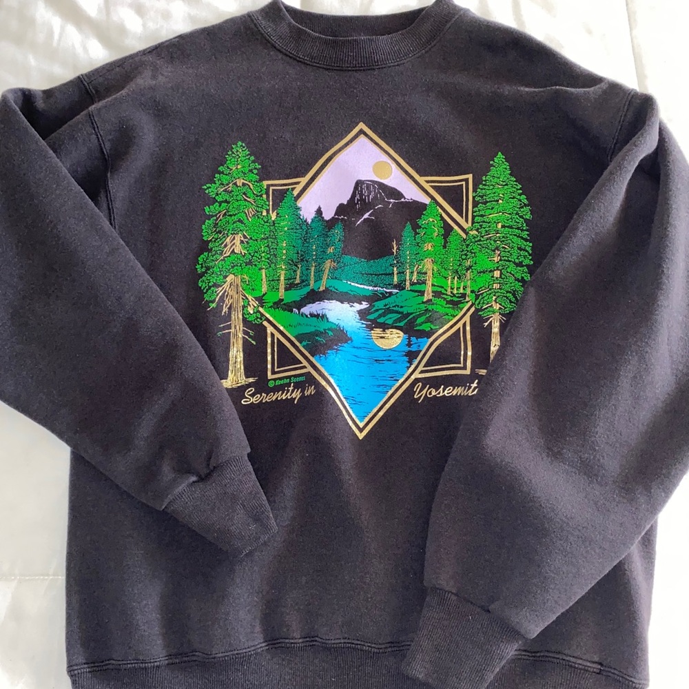 Black Crewneck